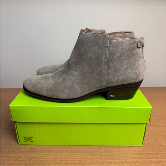 NWT Sam Edelman Petty Bootie Gray Suede Size 11 M - Picture 2 of 7